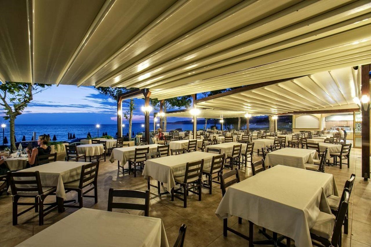 Xenios Possidi Paradise Hotel Exterior foto